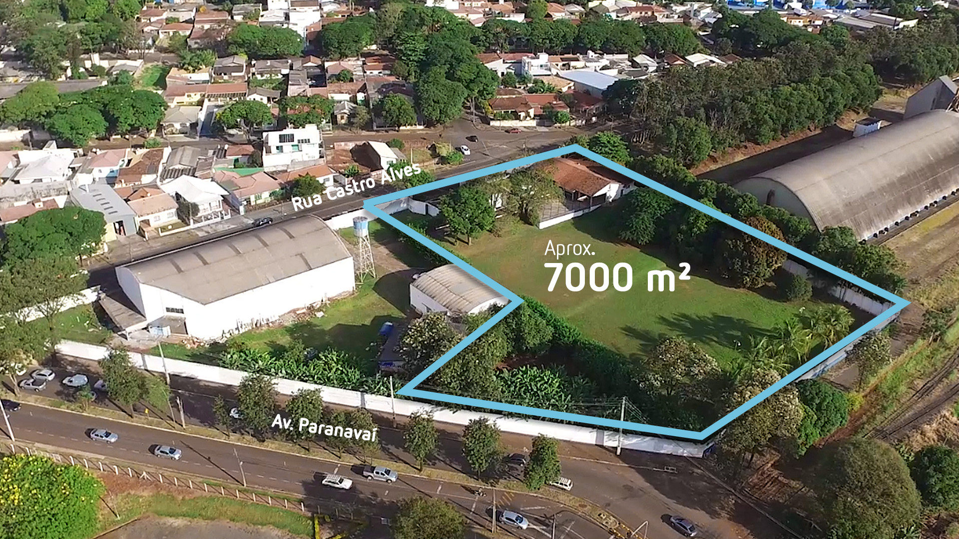 3_7000m&sup2;