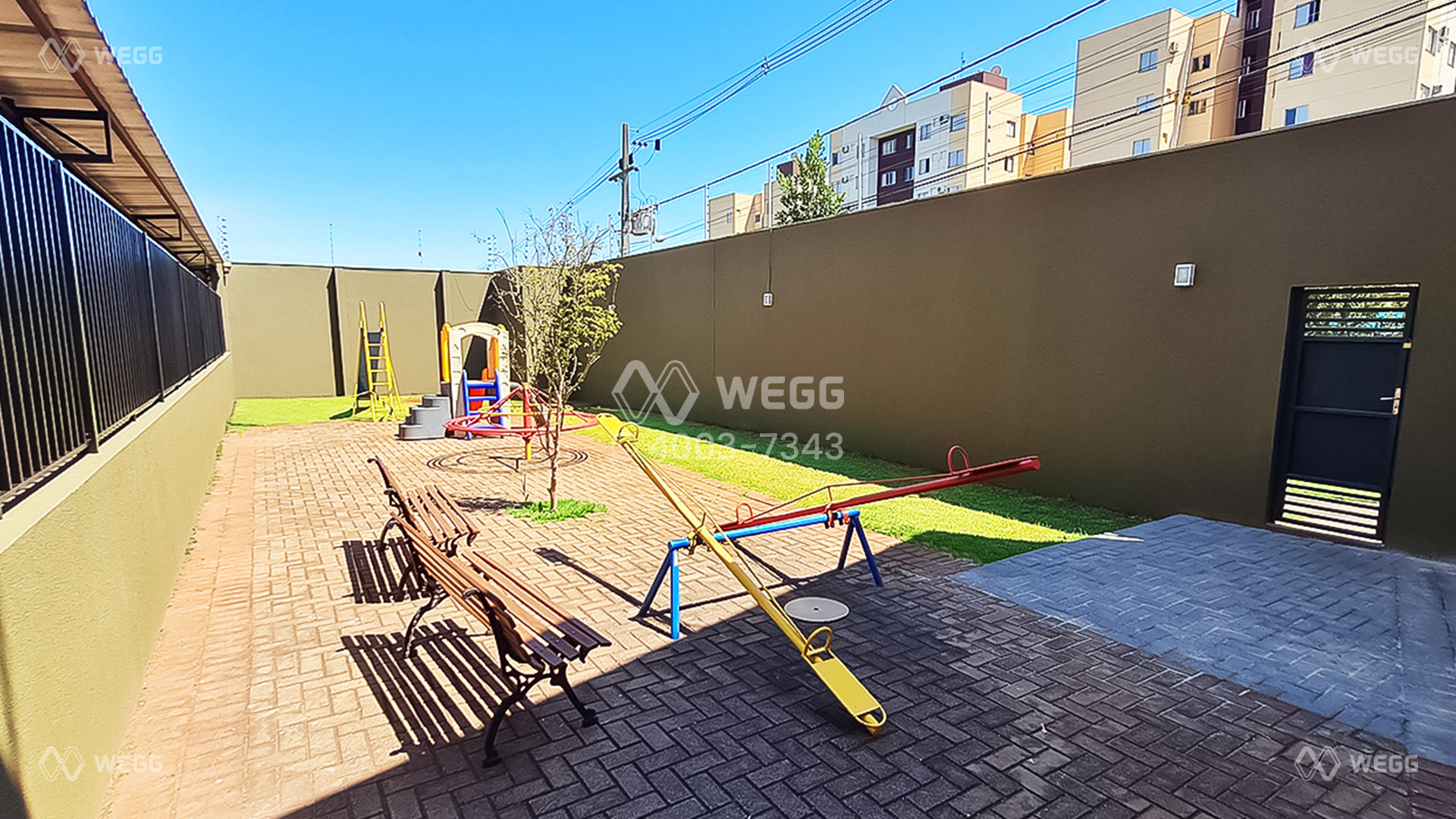 playground-comari